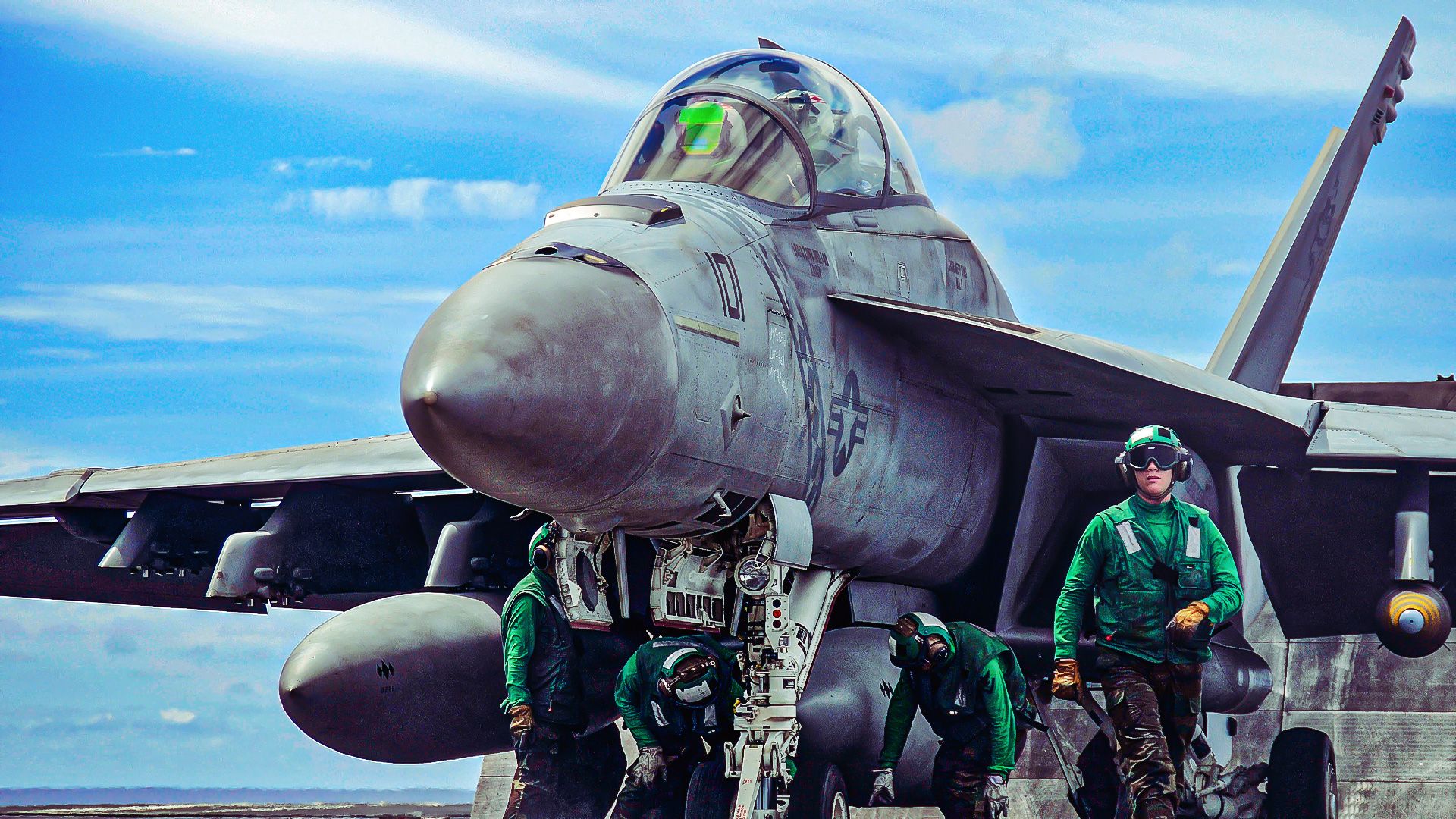 How US Navy Jet Tail Codes Identify Their Carrier: 5 Facts That May Surprise You