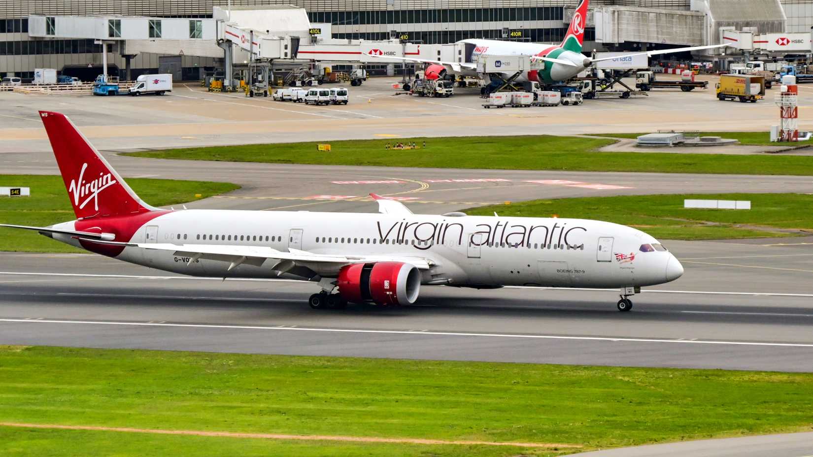 Virgin Atlantic Boeing 787-9 taxi