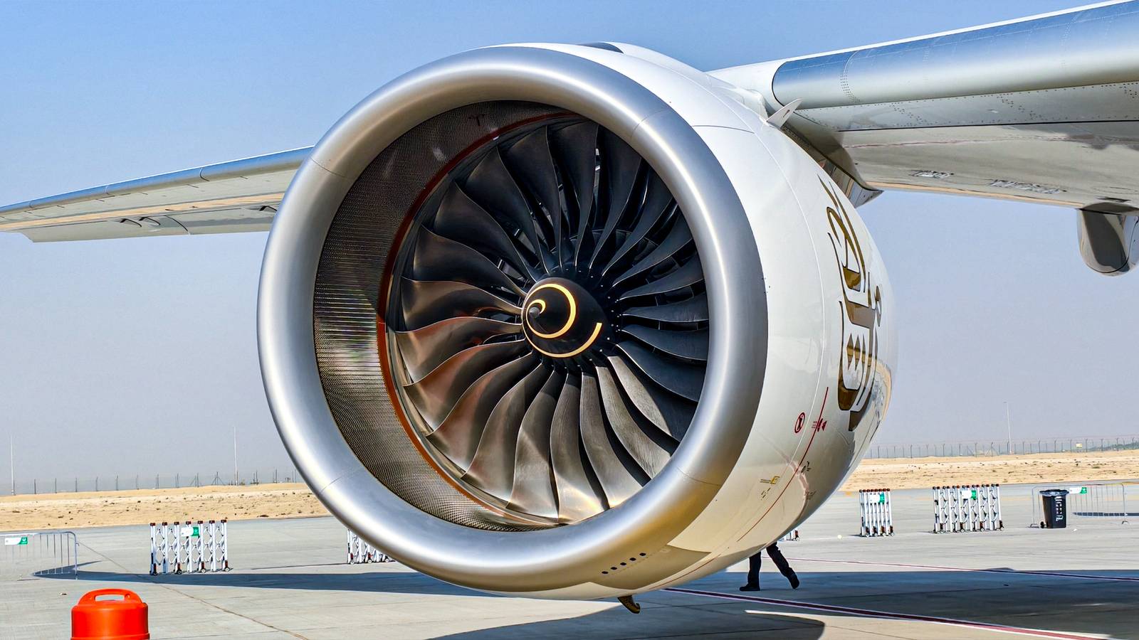 Why The Rolls-Royce Trent XWB & GEnx Can Burn 100% SAF But Still Aren't Certified To Do It