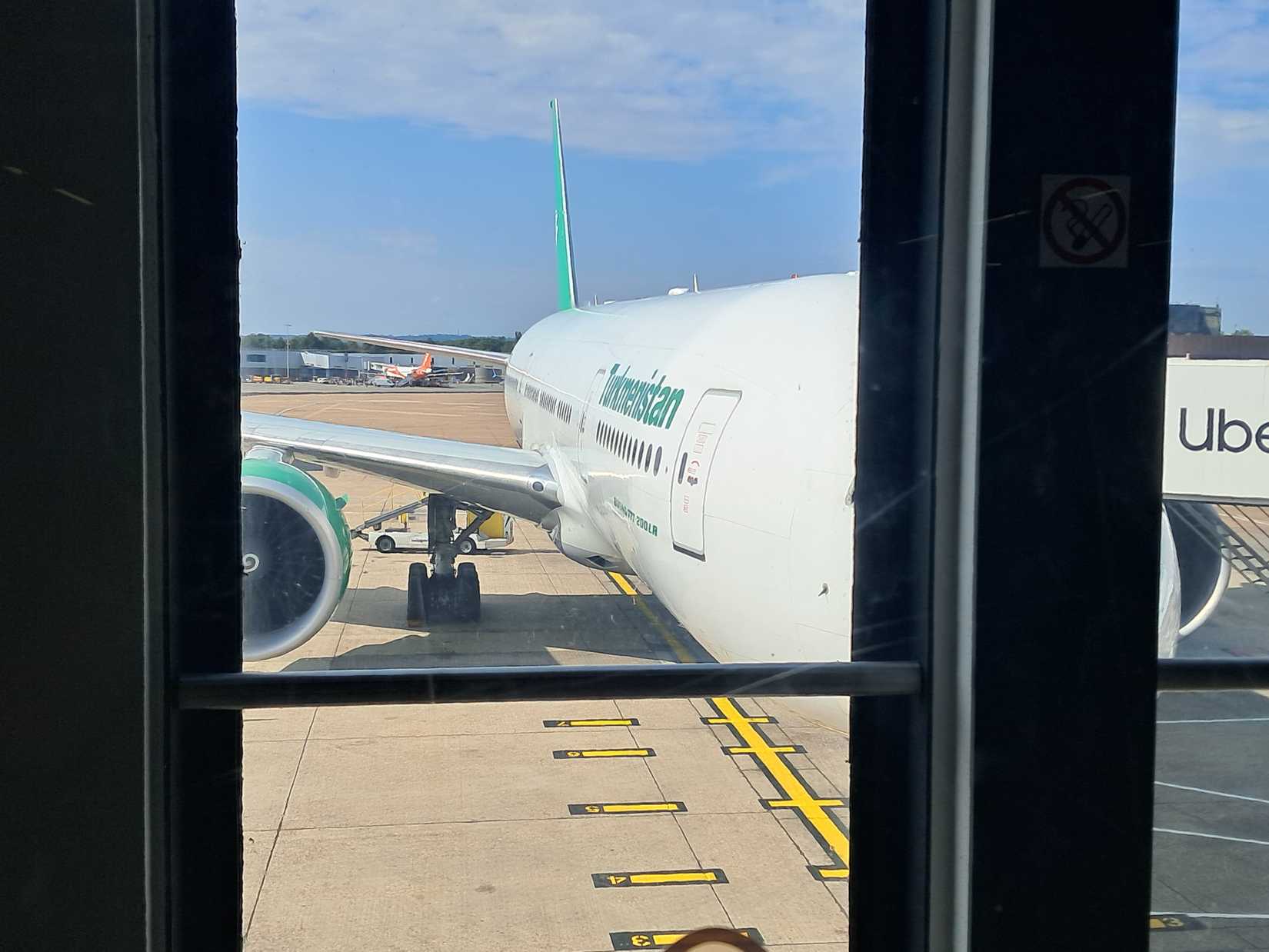 turkmenistan boeing 777-200lr