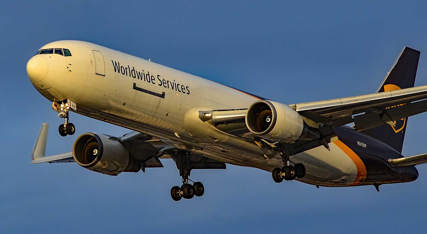 UPS 767 Inflight
