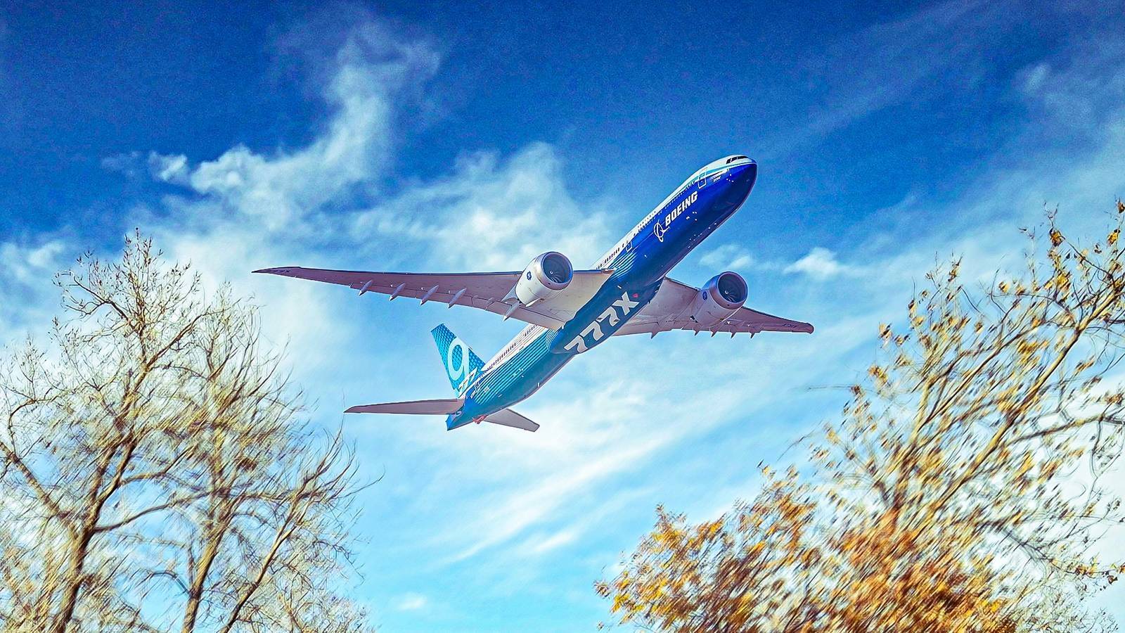 Boeing 777-9: Alcance Ampliado em 715 Milhas Revela Segredos da Performance Aérea