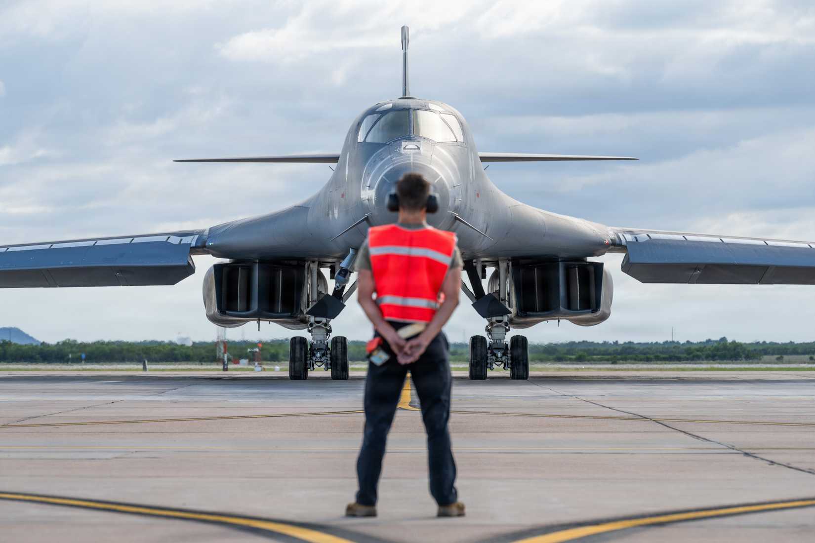 Air Force B-1B Lancer assigned to the 7th Bomb Wing prepares to depart for the UFC Freedom 250 flyover at Dyess Air Force Base