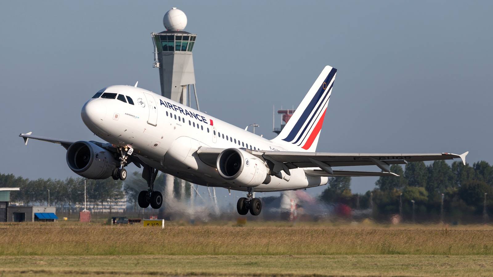Air France adia aposentadoria do Airbus A318 até 2027: O "Baby Bus" ganha sobrevida