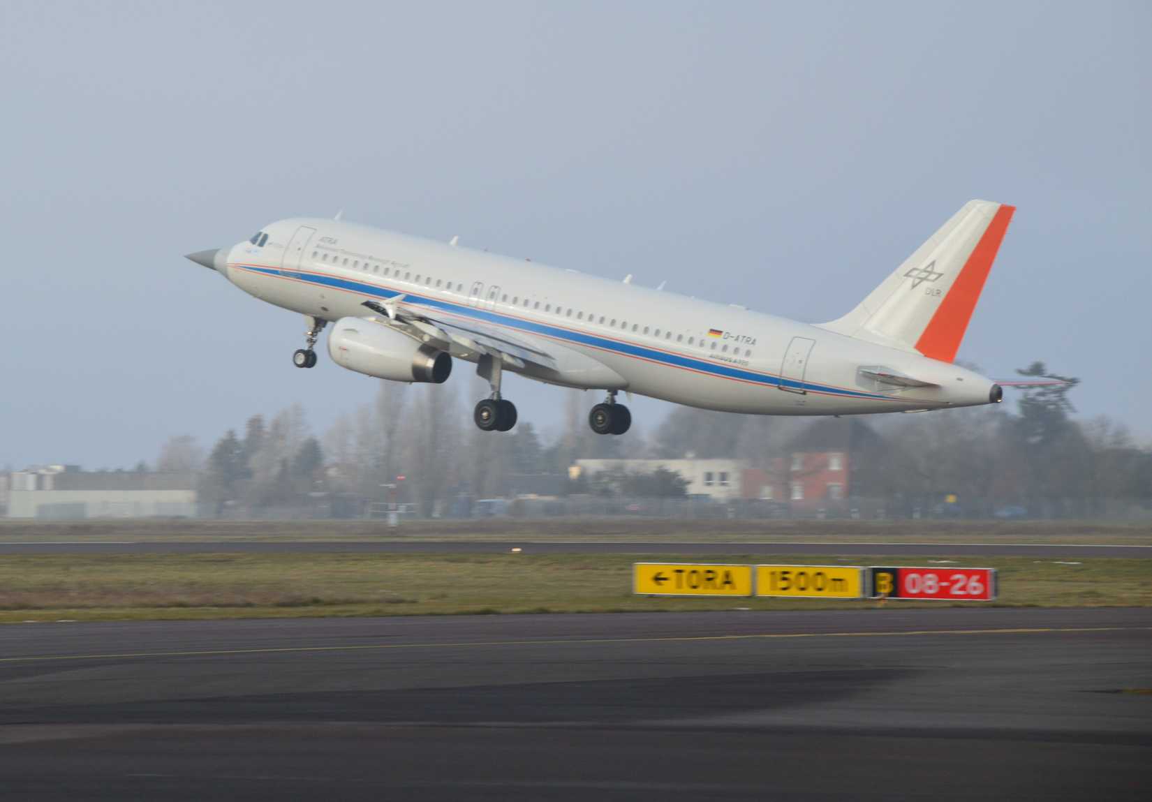 Airbus A320 Advanced Technology Research Aircraft