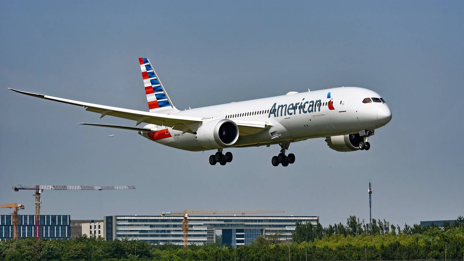 American Airlines Reduz 6 Rotas Internacionais: Impacto nos Voos Globais
