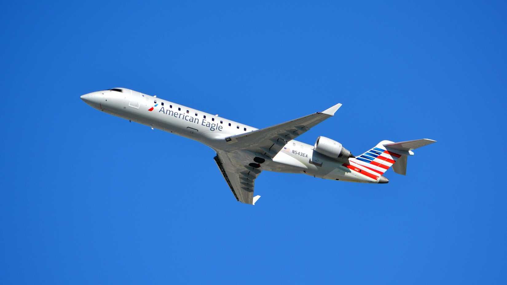 Bus Ride Word American Airlines Replaced Its 84-Mile Chicago Bus With Bombardier ...