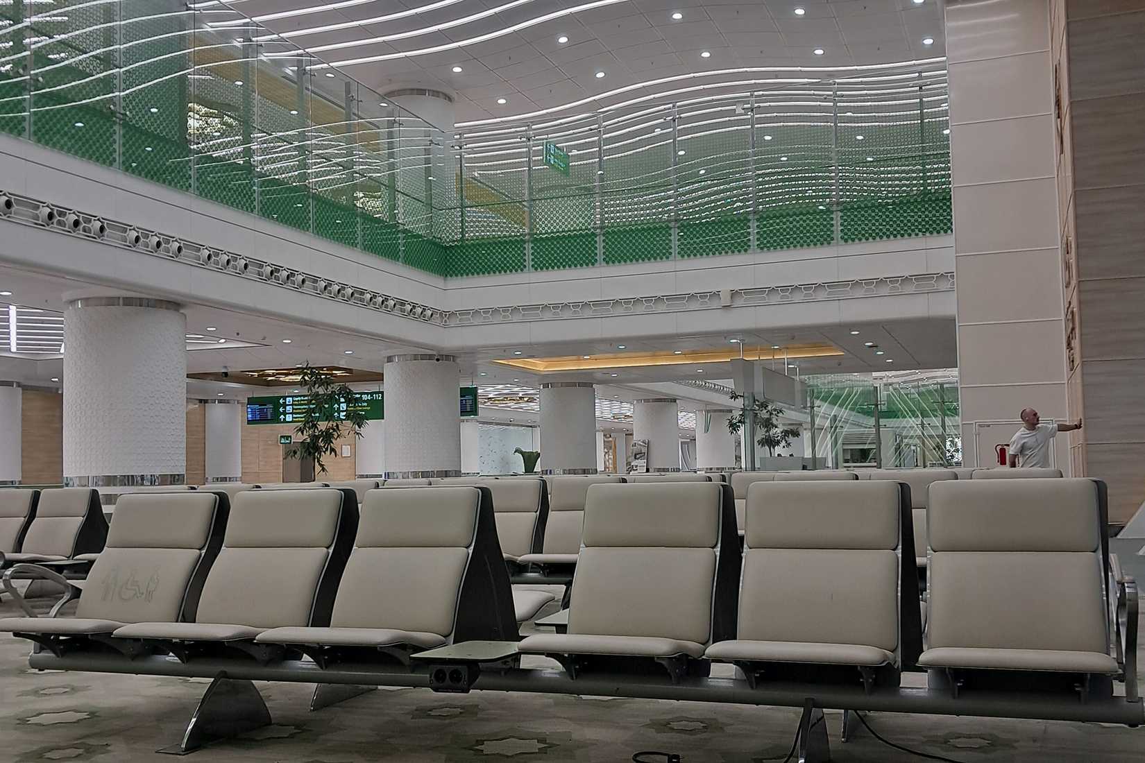 ashgabat airport terminal seating