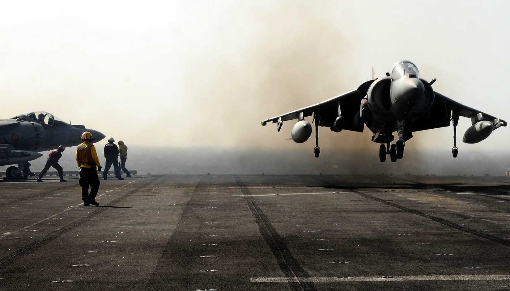 AV-8B Harrier assigned to the 9th Spanish Harrier Squadron prepares to land aboard the multipurpose amphibious assault ship USS Bataan