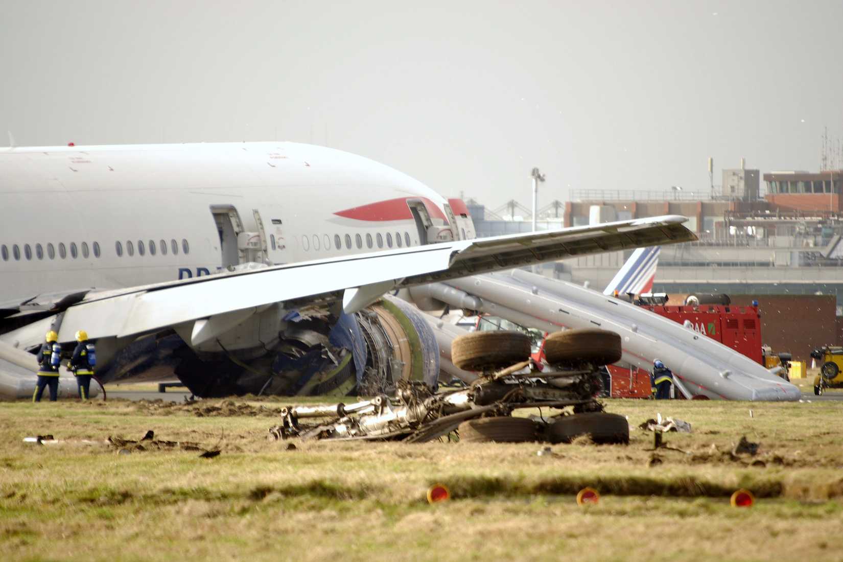 British Airways Flight 38 crash
