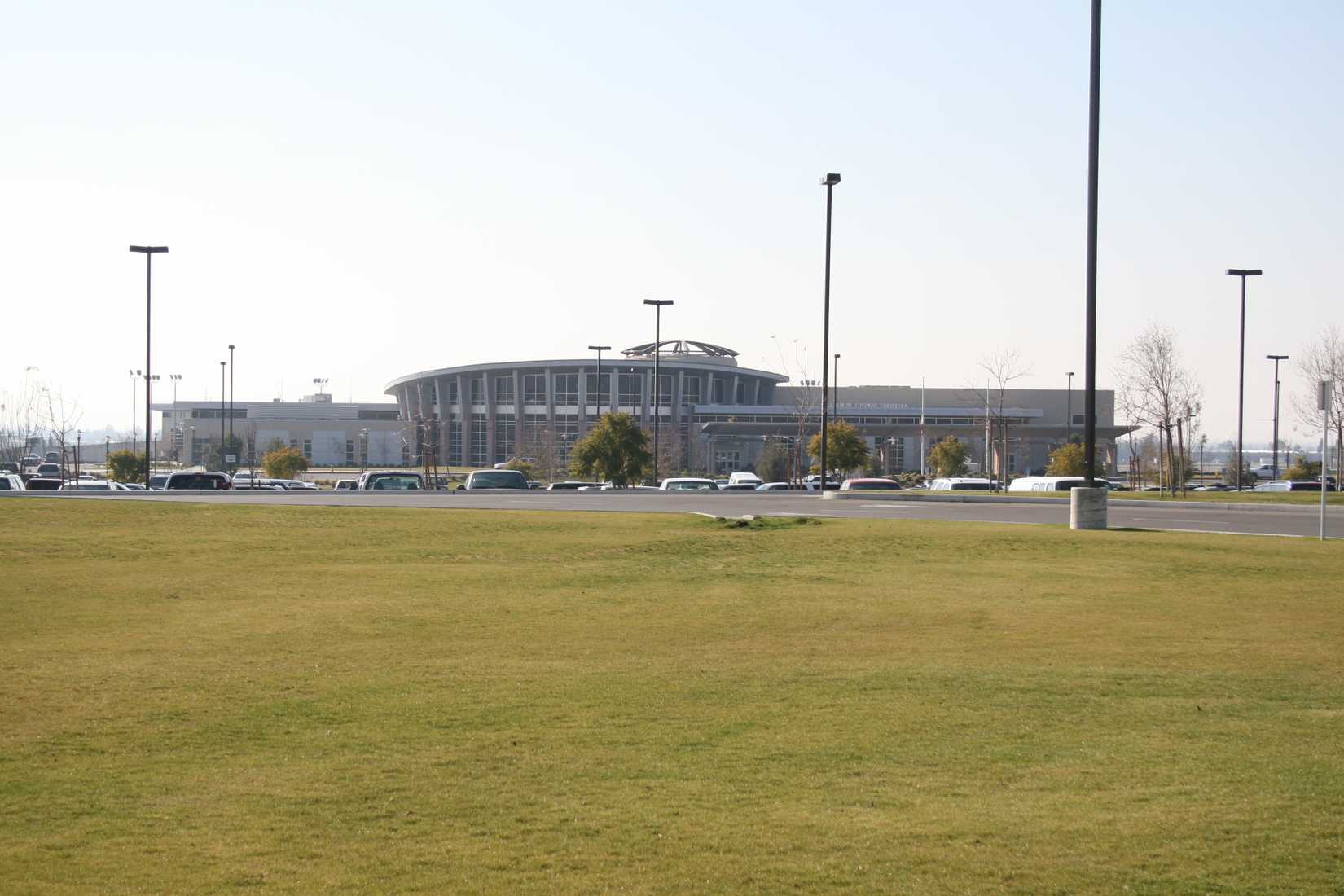 BFL Airport Exterior
