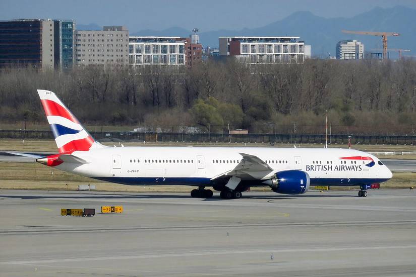 British Airways Boeing 787-9 on the ground