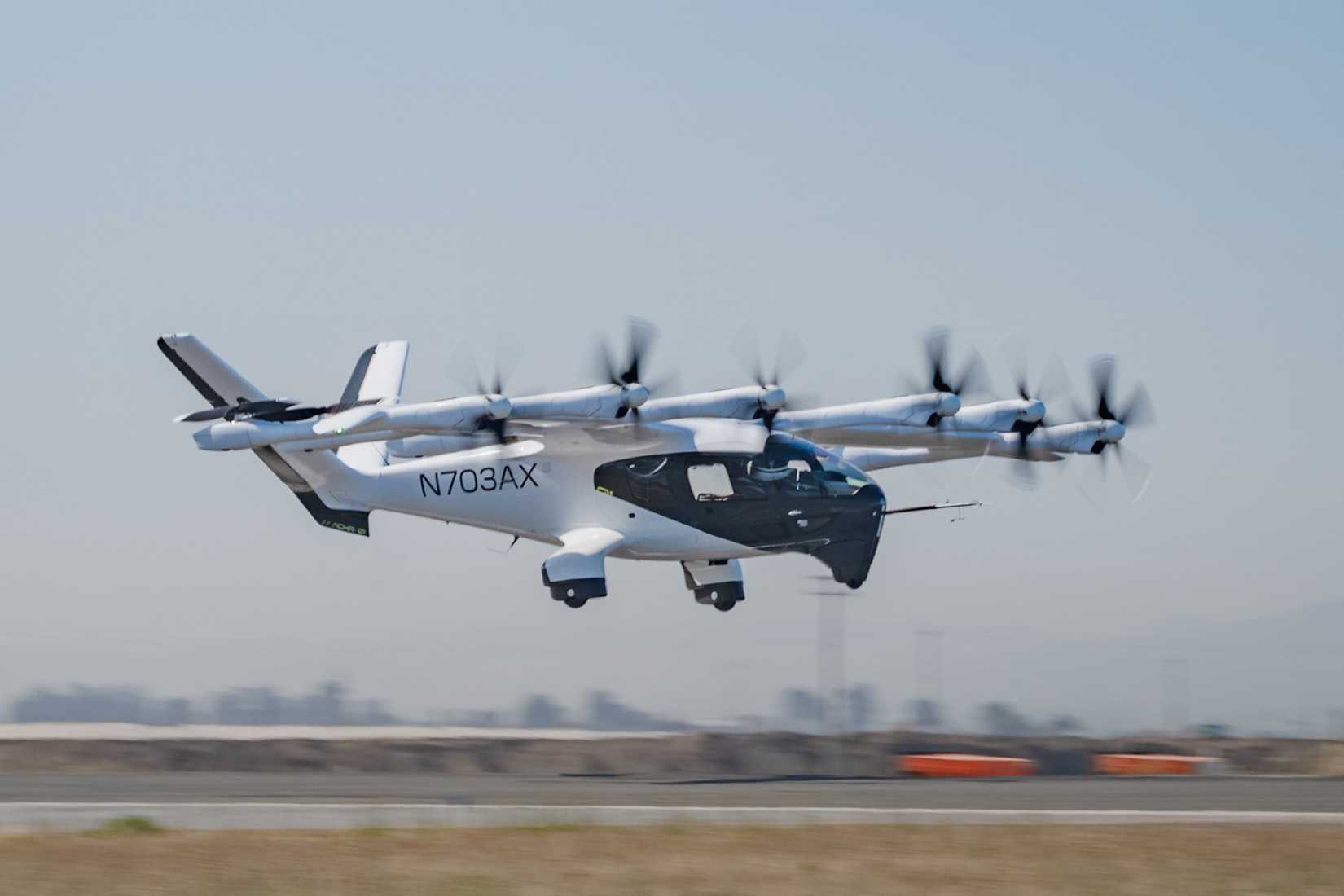 Archer Aviation Midnight Taking Off