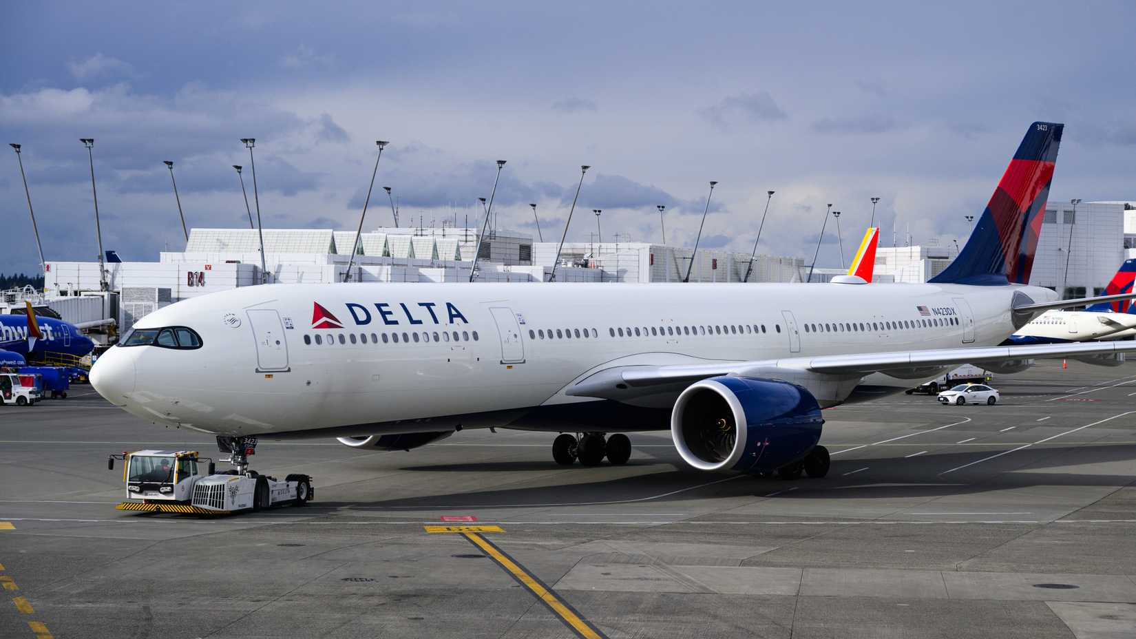 Delta Air Lines Airbus A330-900 taxi