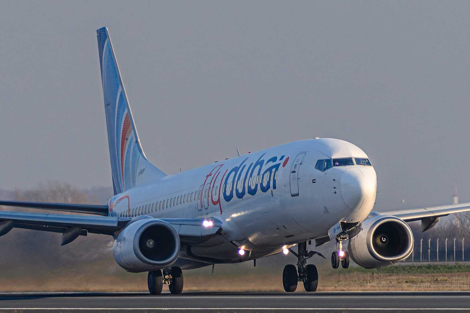 FlyDubai Boeing 737 touchdown