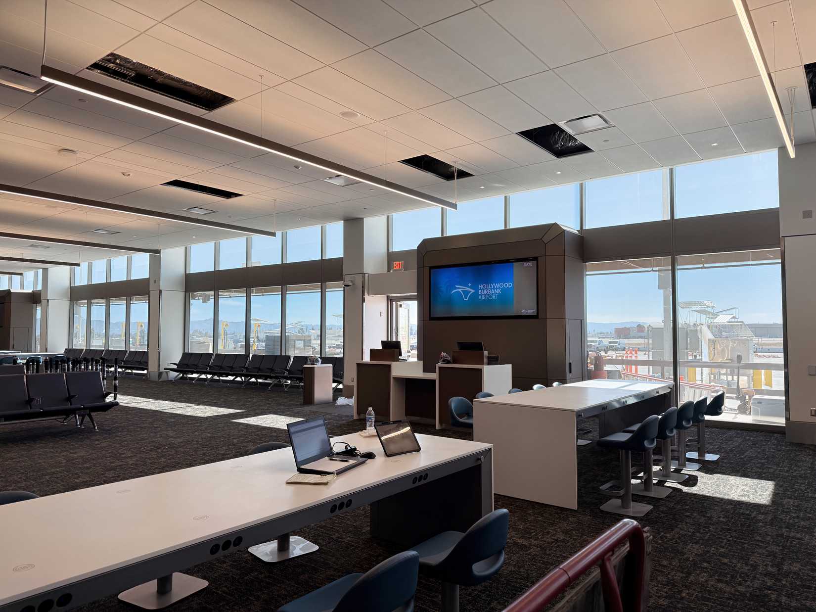 Hollywood Burbank Airport new terminal gate area