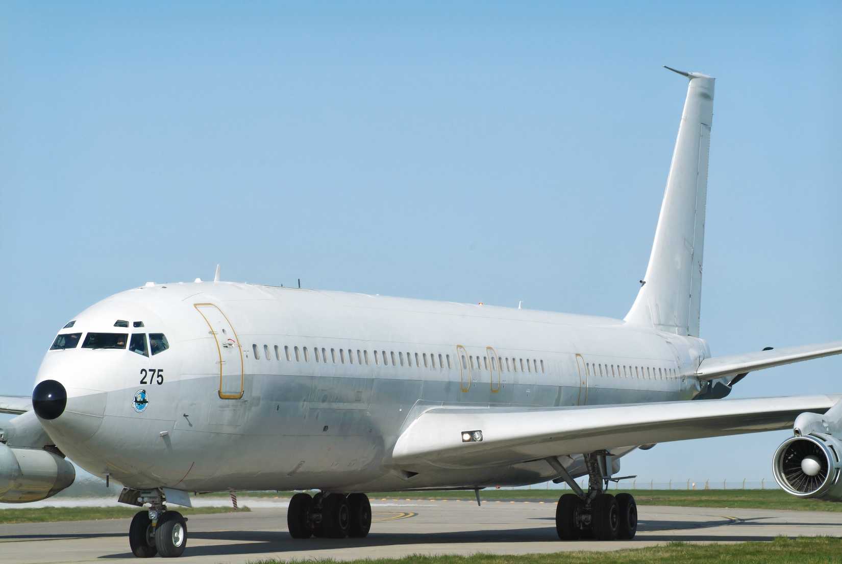 A photo of a KC-707 Re'em tanker in the process of taxiing.