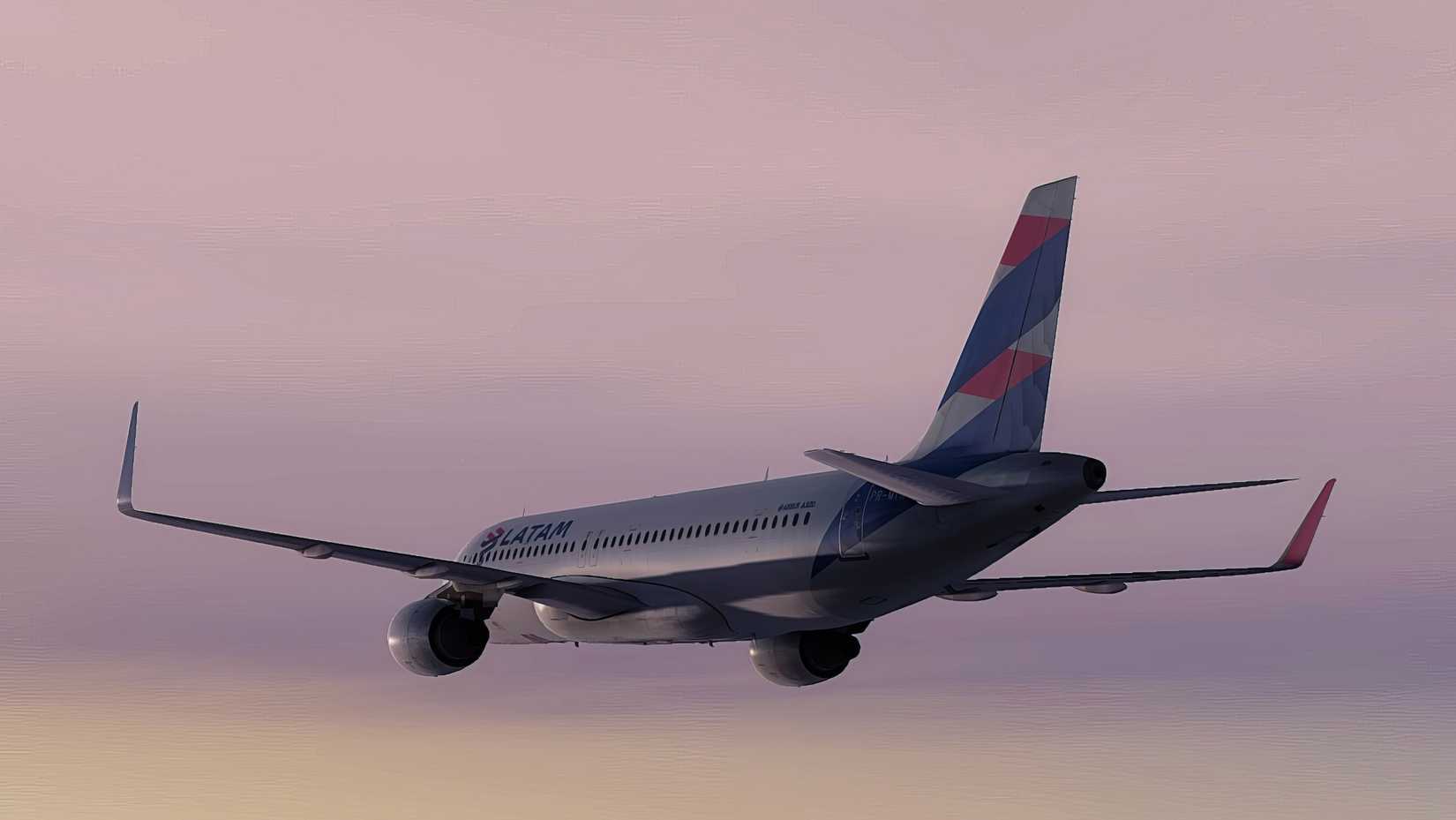 LATAM Airbus A320 sunset