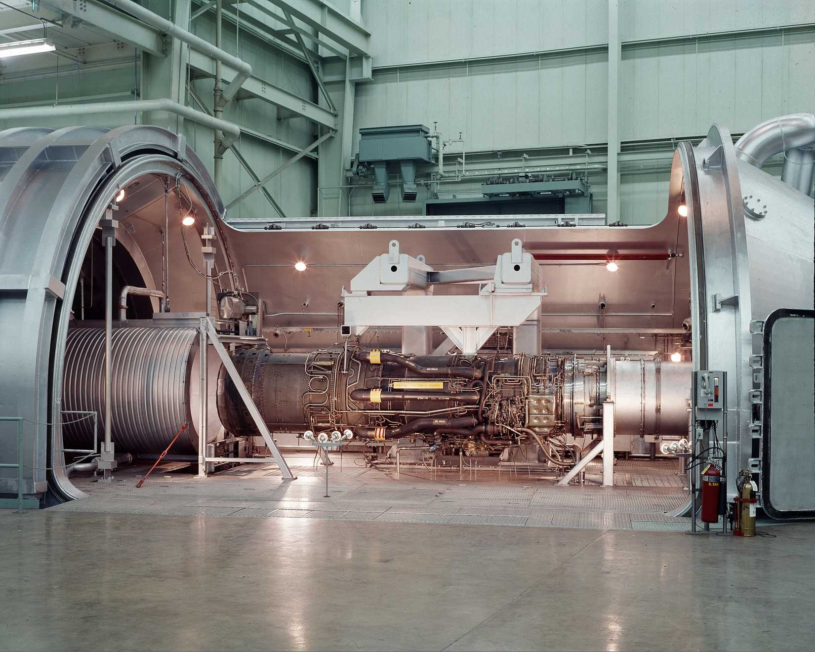 P&W J-58 IN PROPULSION SYSTEMS LABORATORY PSL TANK 4