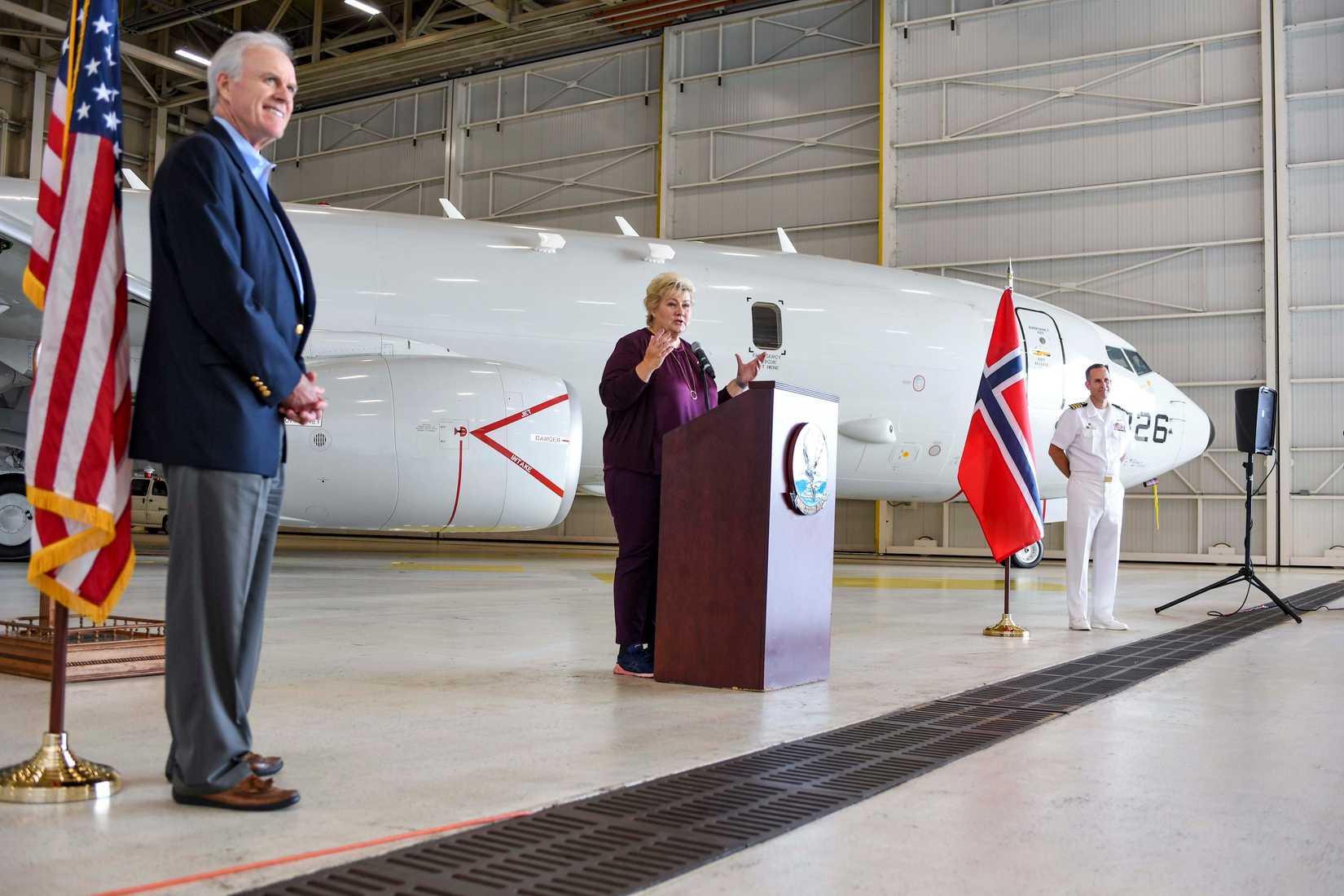 Prime Minister of Norway Erna Solberg addresses Royal Norwegian Air Force Pilots and U.S. Department of Defense personnel at Patrol Squadron Thirty (VP-30)