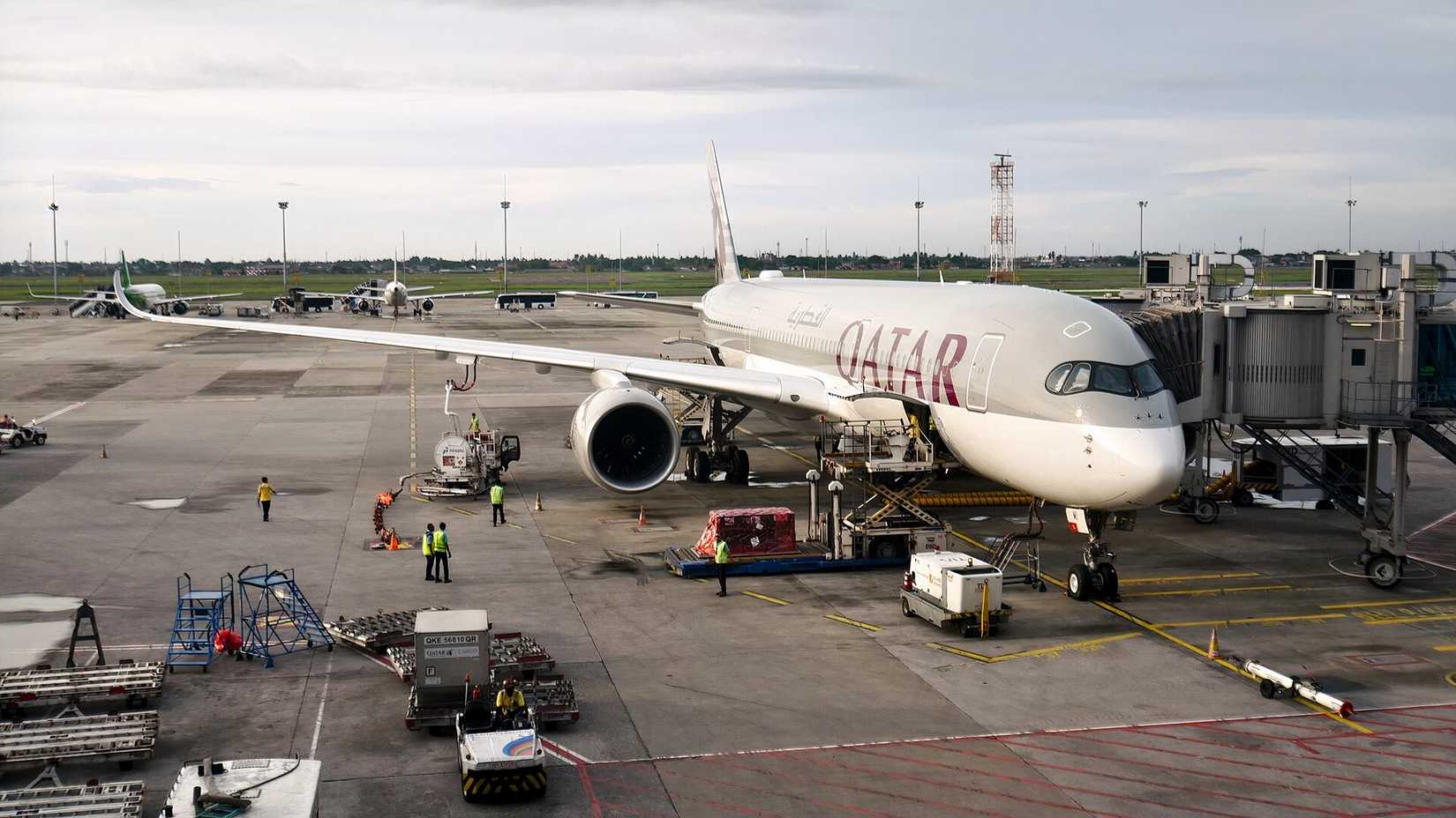 Qatar Airways A350 on stand