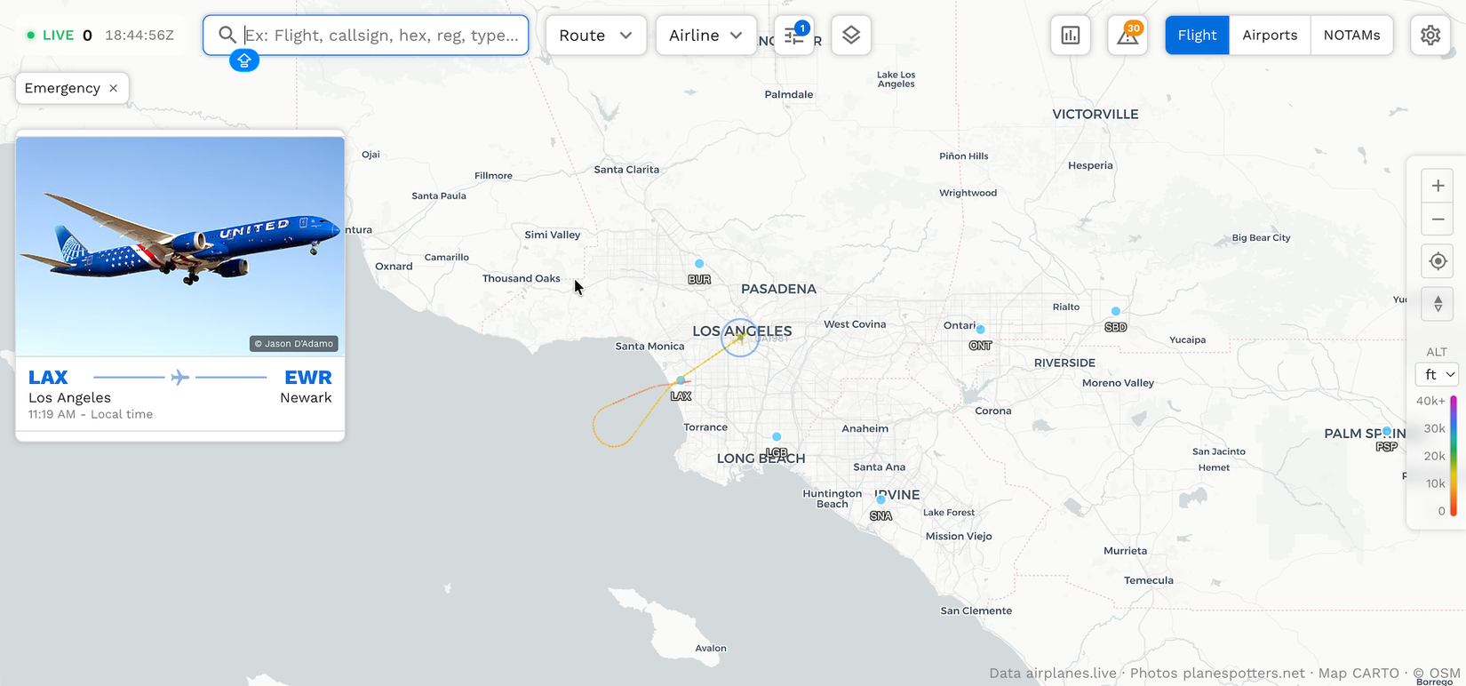 SF Flight tracker screenshot of United Boeing 787 special livery route