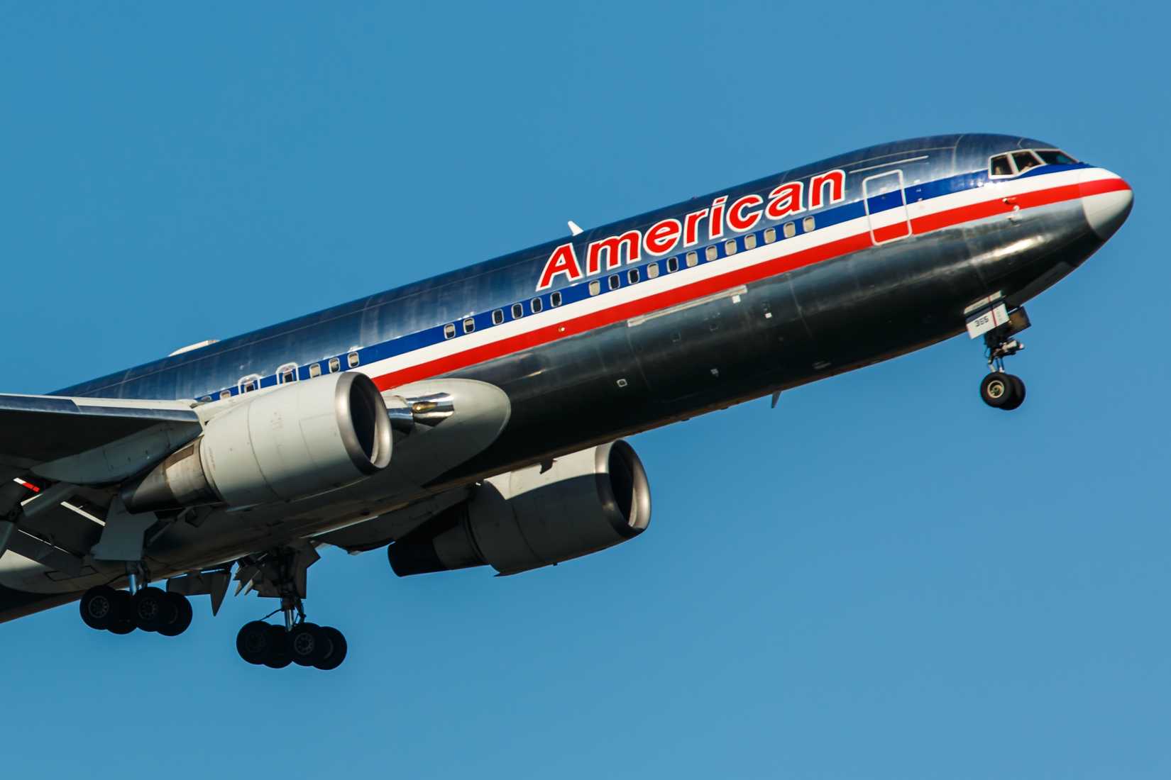 American 767 Nose
