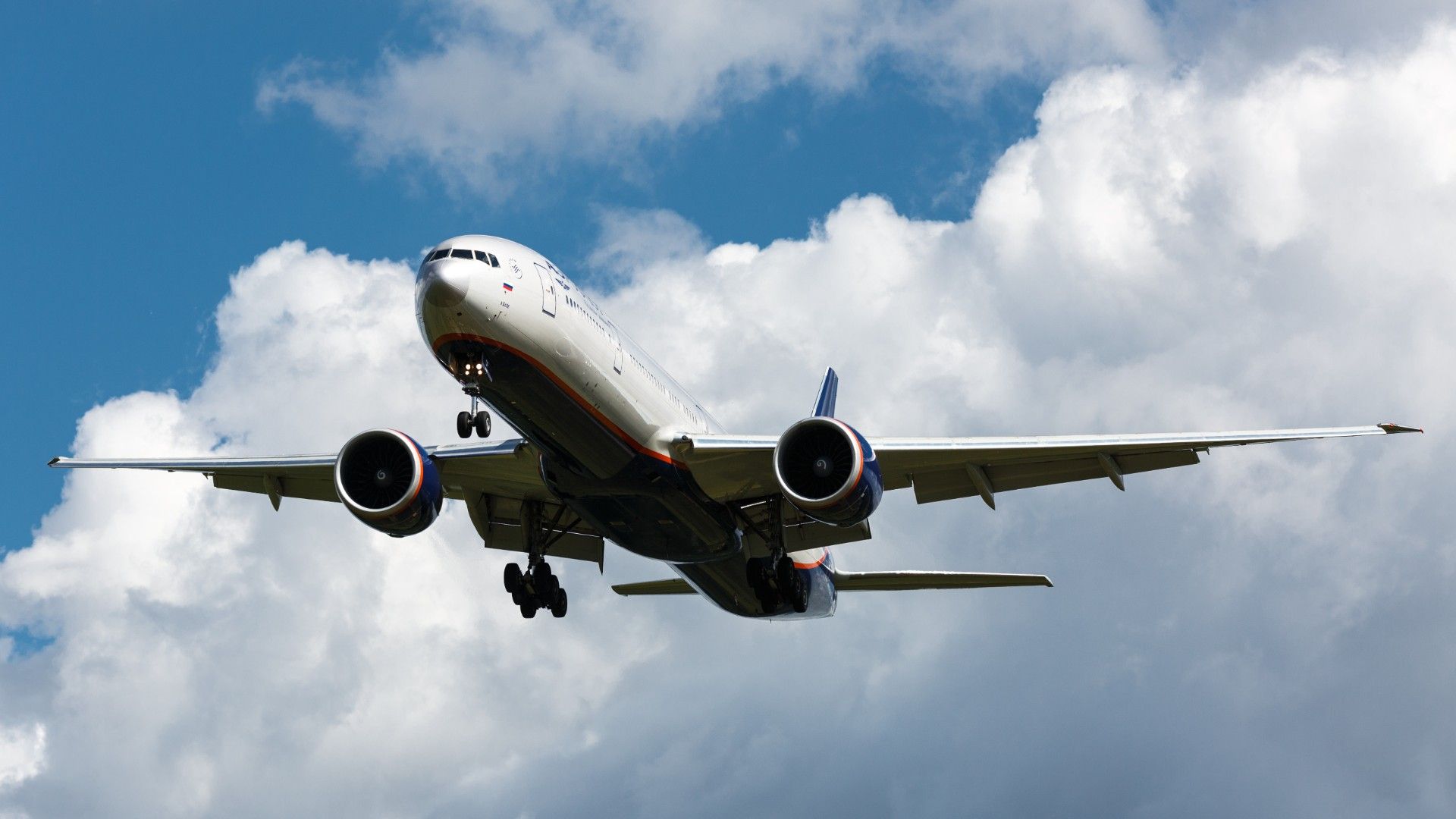 US Convicts Former Aeroflot Employee Of Smuggling Almost Million Of Aircraft Parts US Convicts Former Aeroflot Employee Of Smuggling Almost Million Of Aircraft Parts