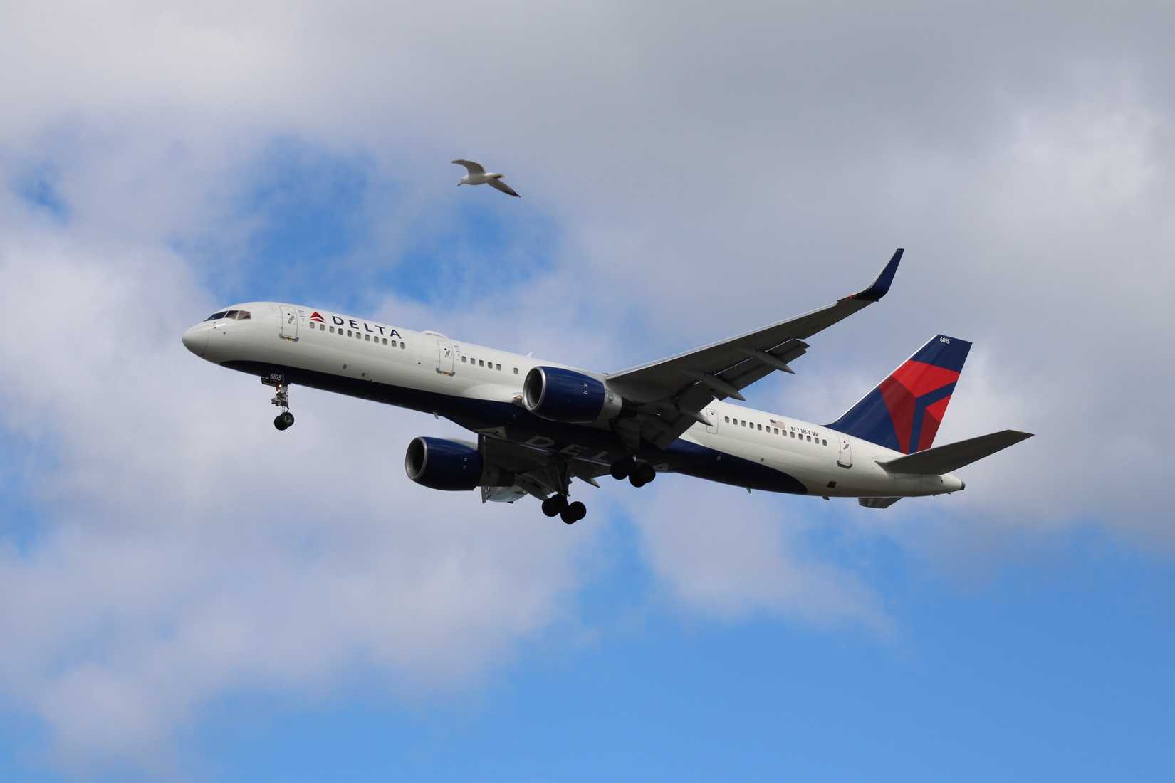 Delta 757 Inflight