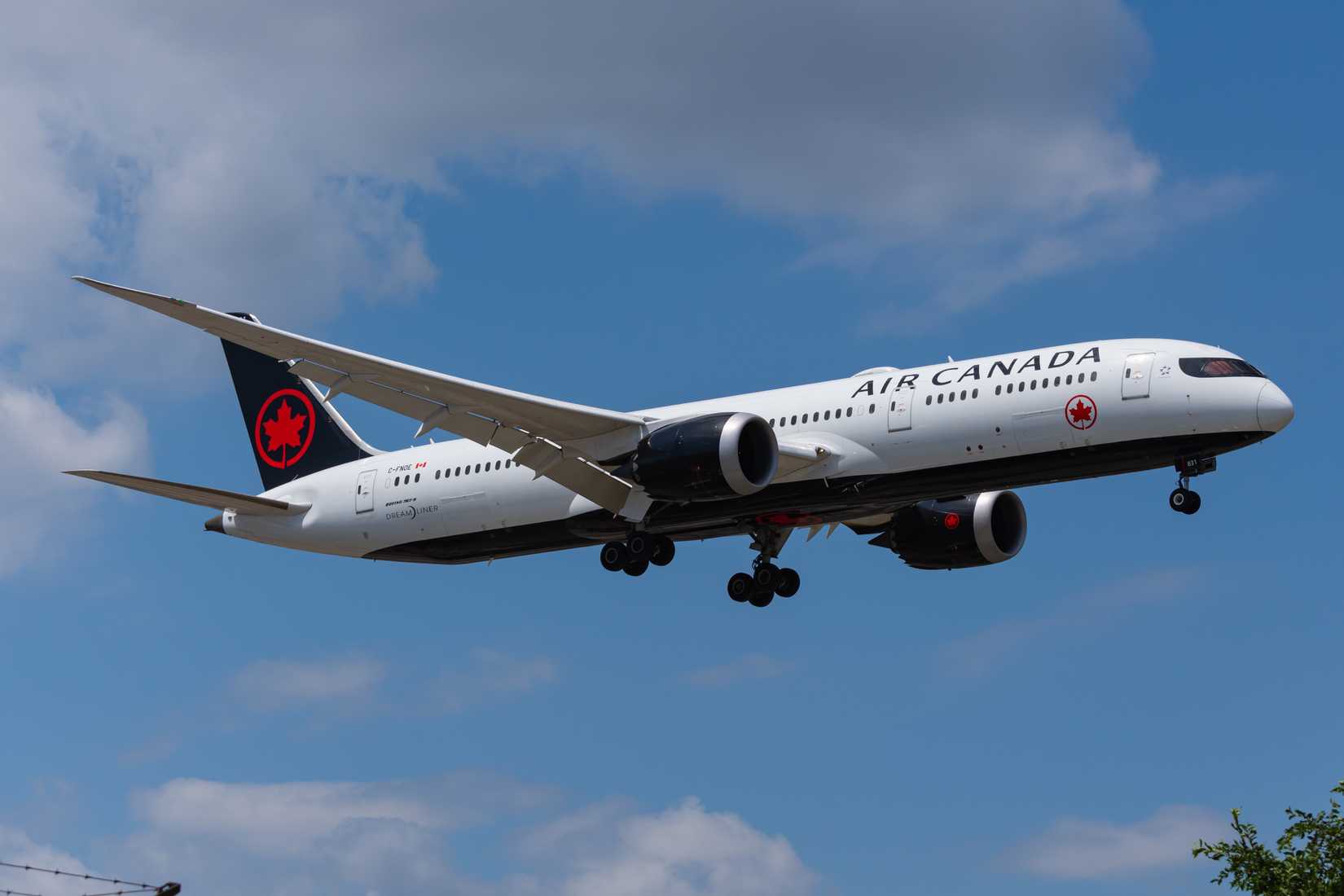 Air Canada Boeing 787-9 Dreamliner