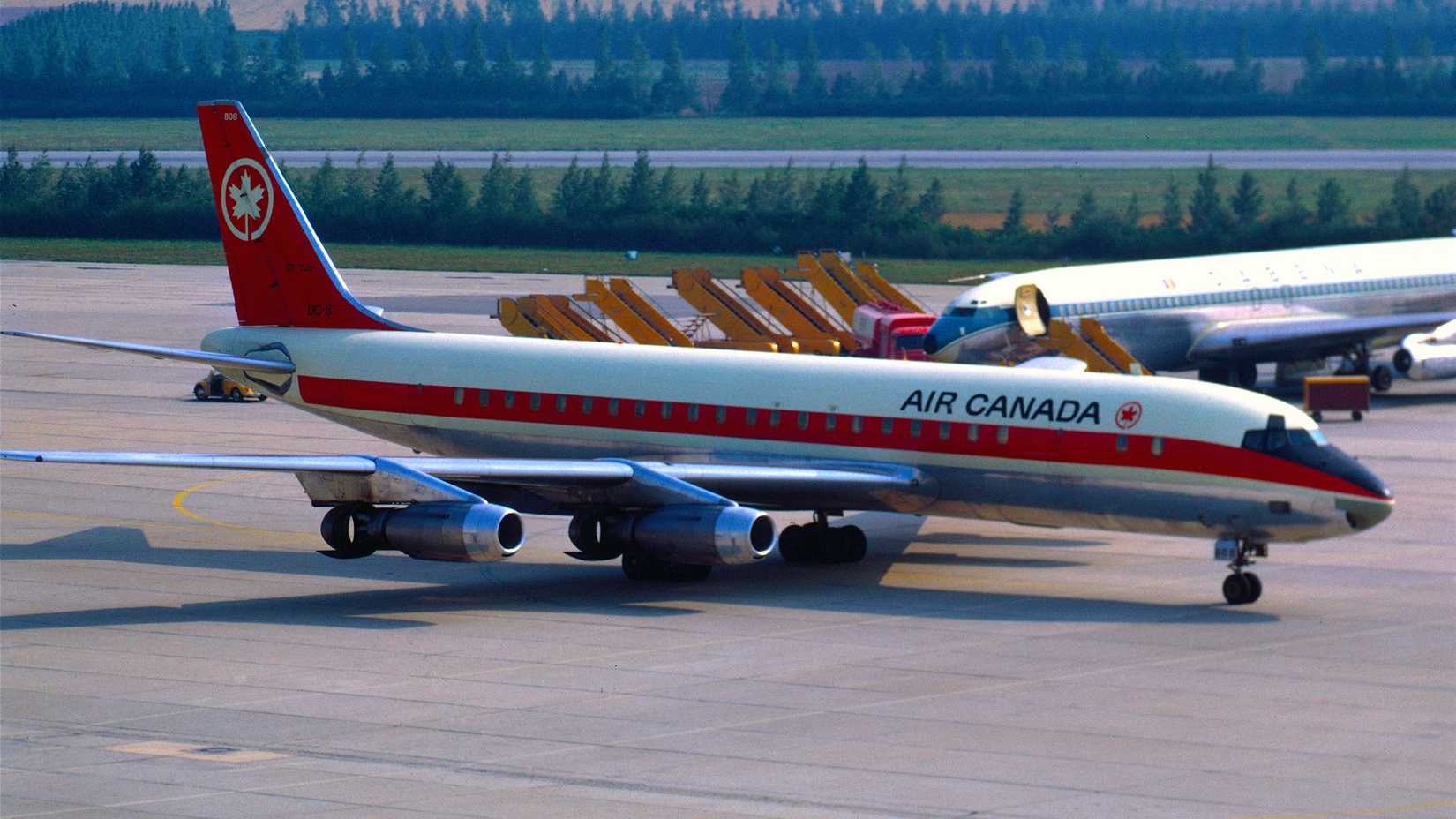 Air Canada Douglas DC-8-40 aircraft