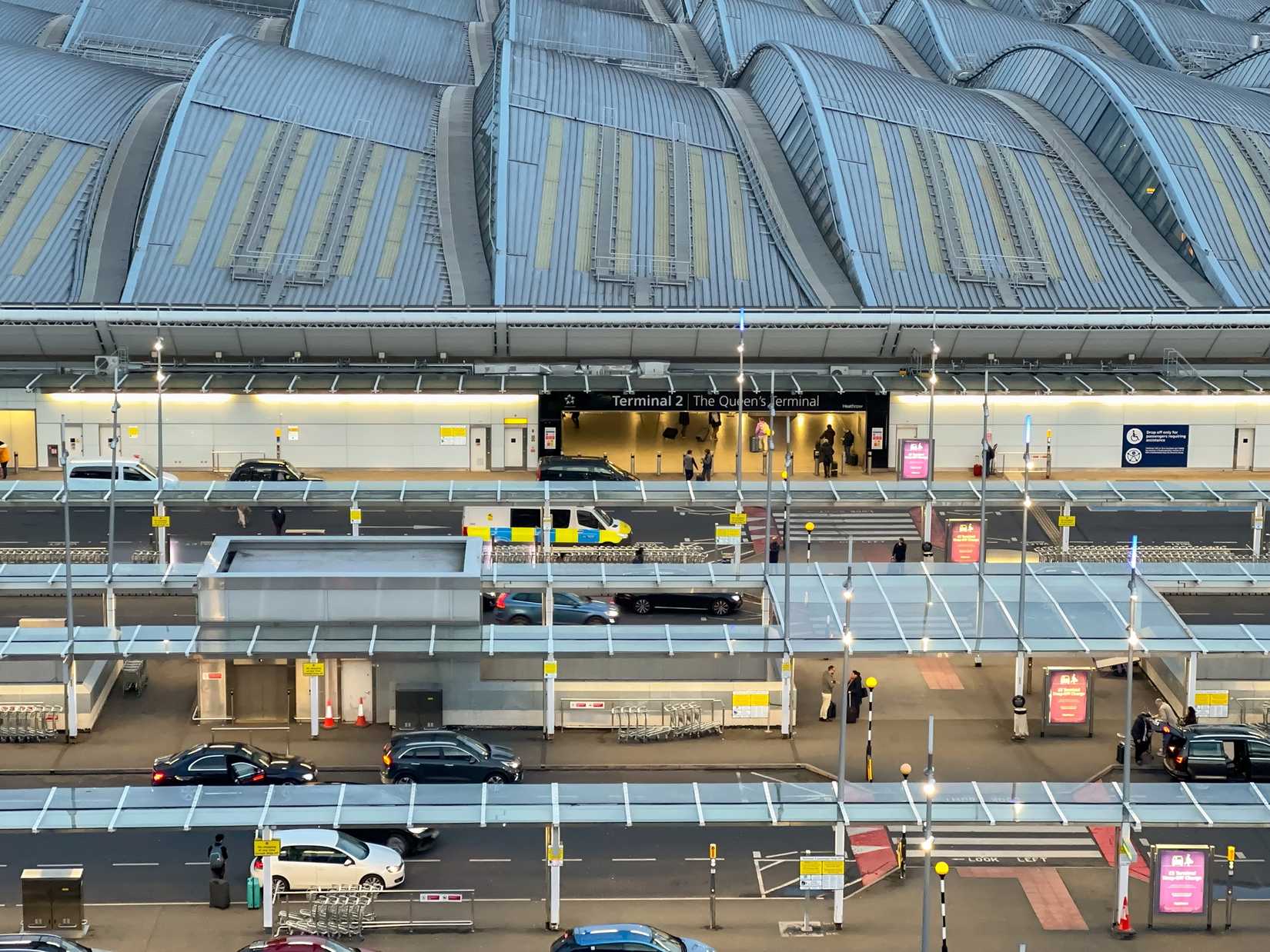 london heathrow terminal 2 road entrance