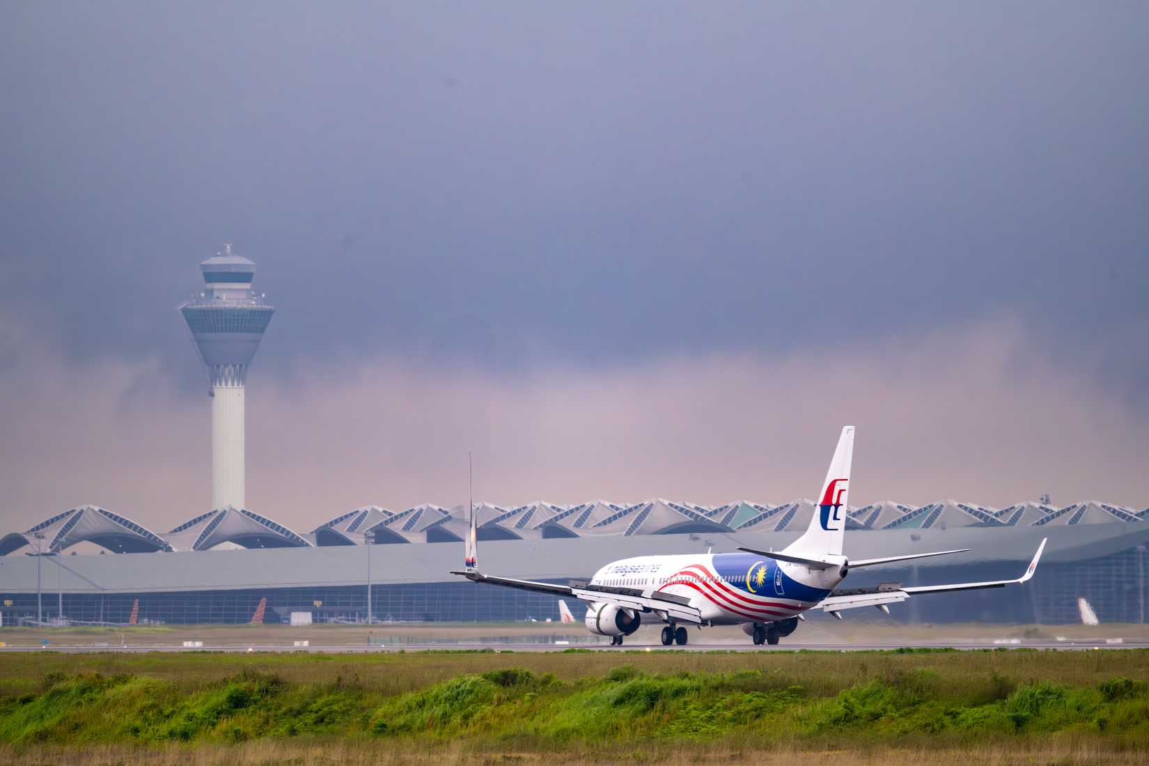 Malaysia 737 Taxiing Past ATC Tower