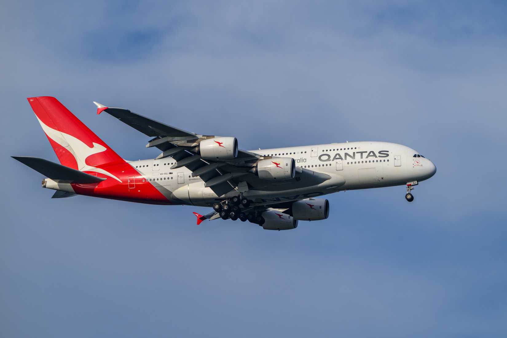 Qantas A380 Inflight Golden Hour
