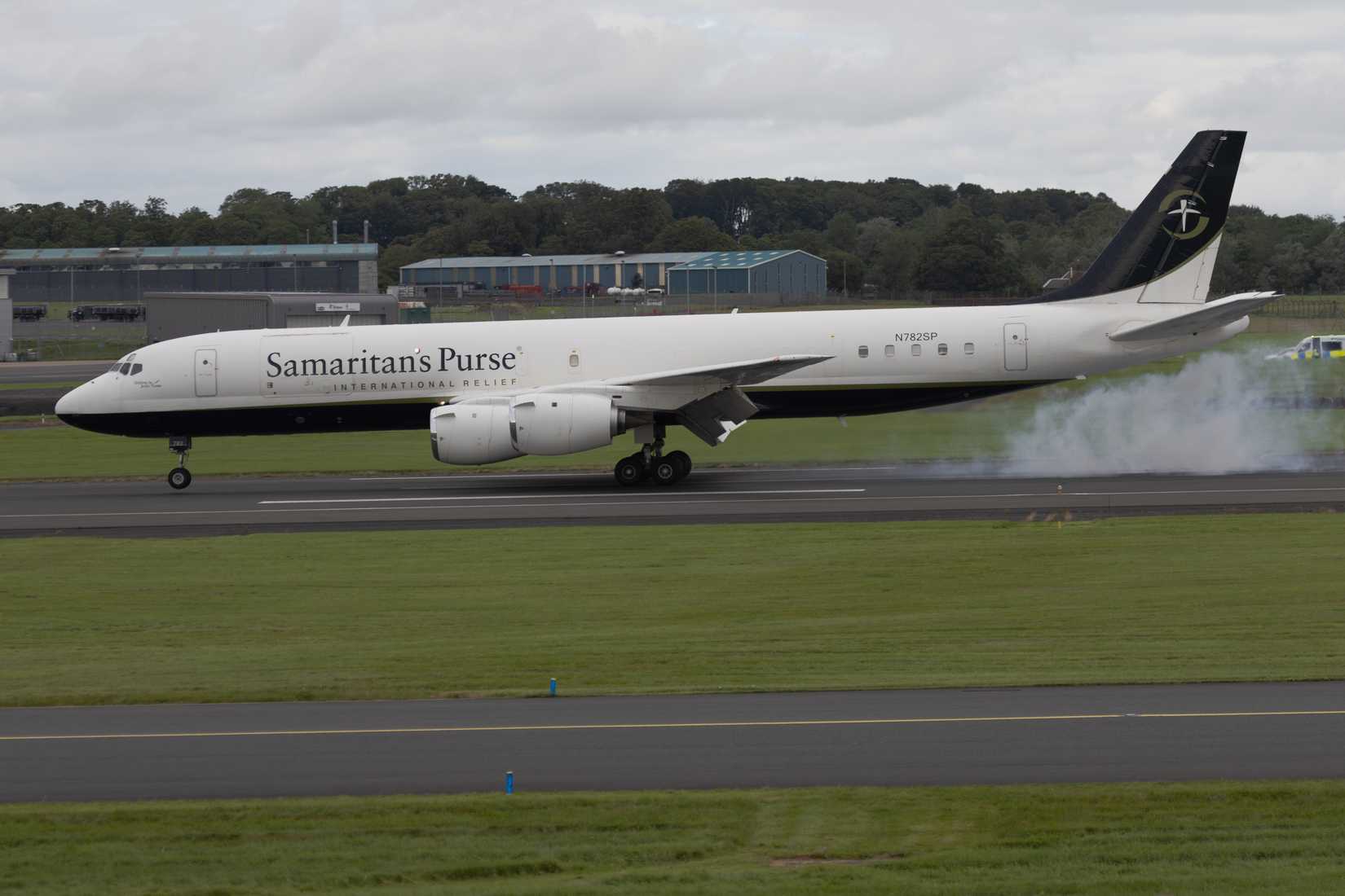 Samaritans Purse DC-8 aircraft