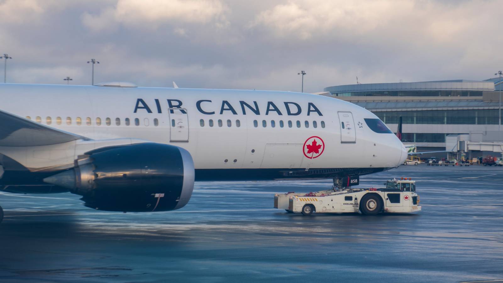 Air Canada Adds Tenerife, Sapporo Routes for Winter 2026/27