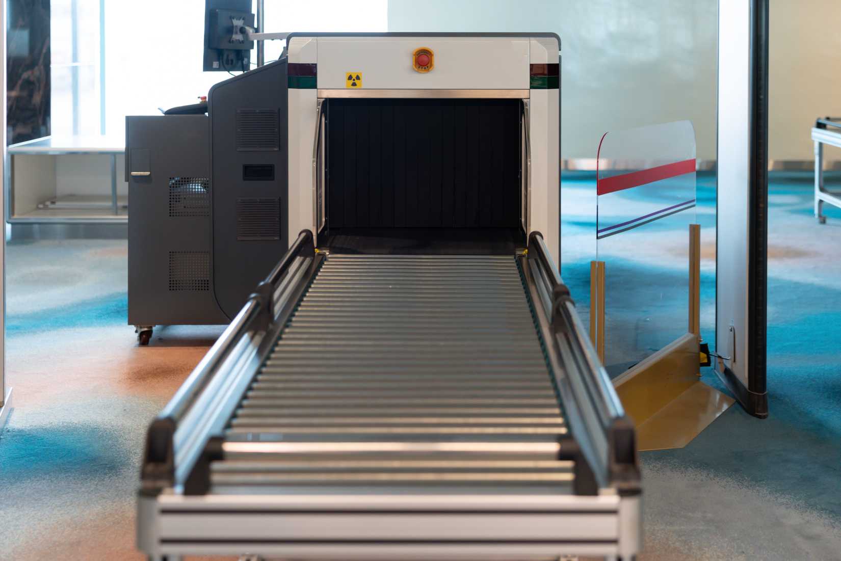 X-ray scanner tunnel 