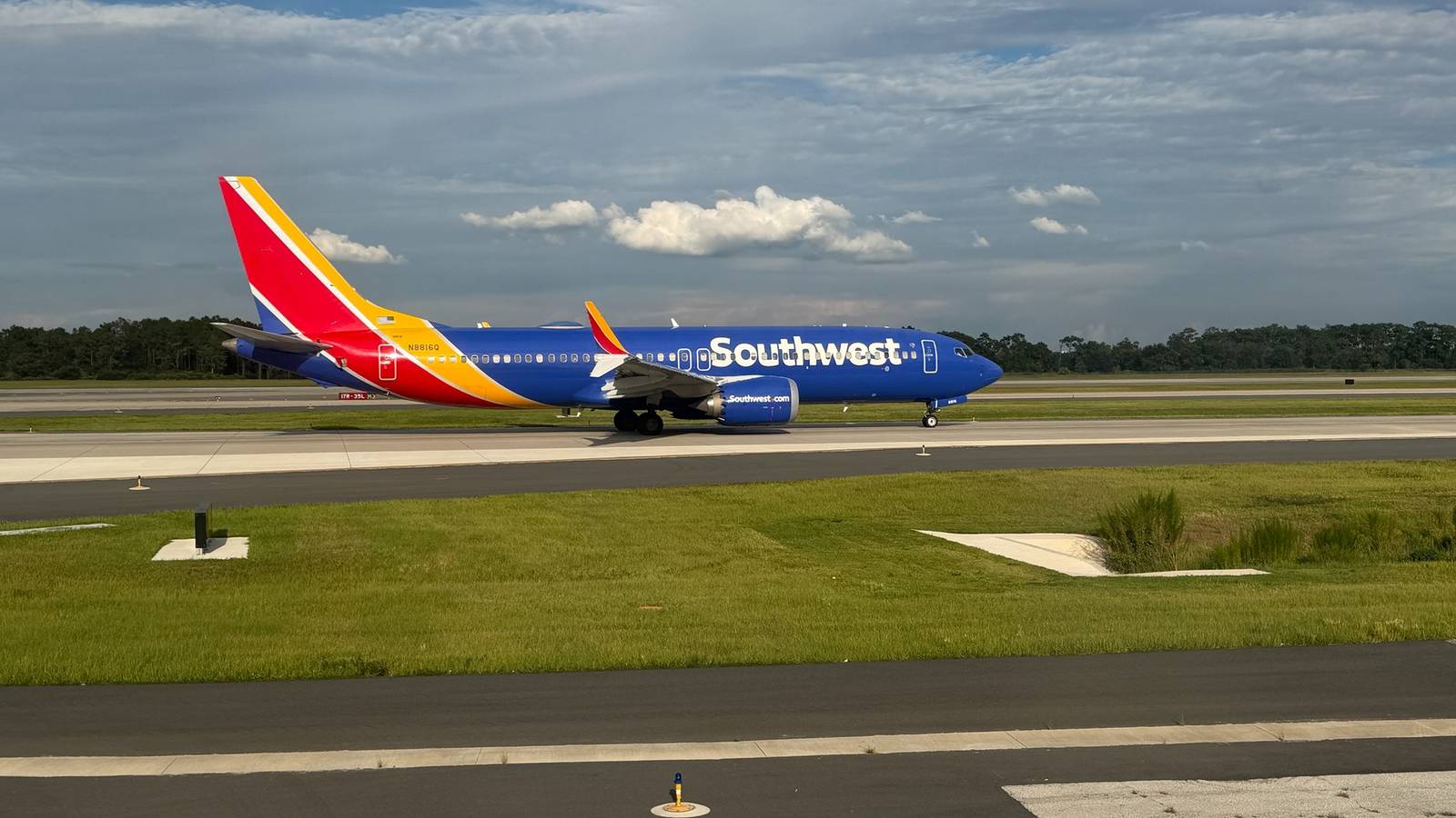 Scamming Us": Southwest Airlines Passenger Highlights Booking Flaw For Extra Legroom Seats