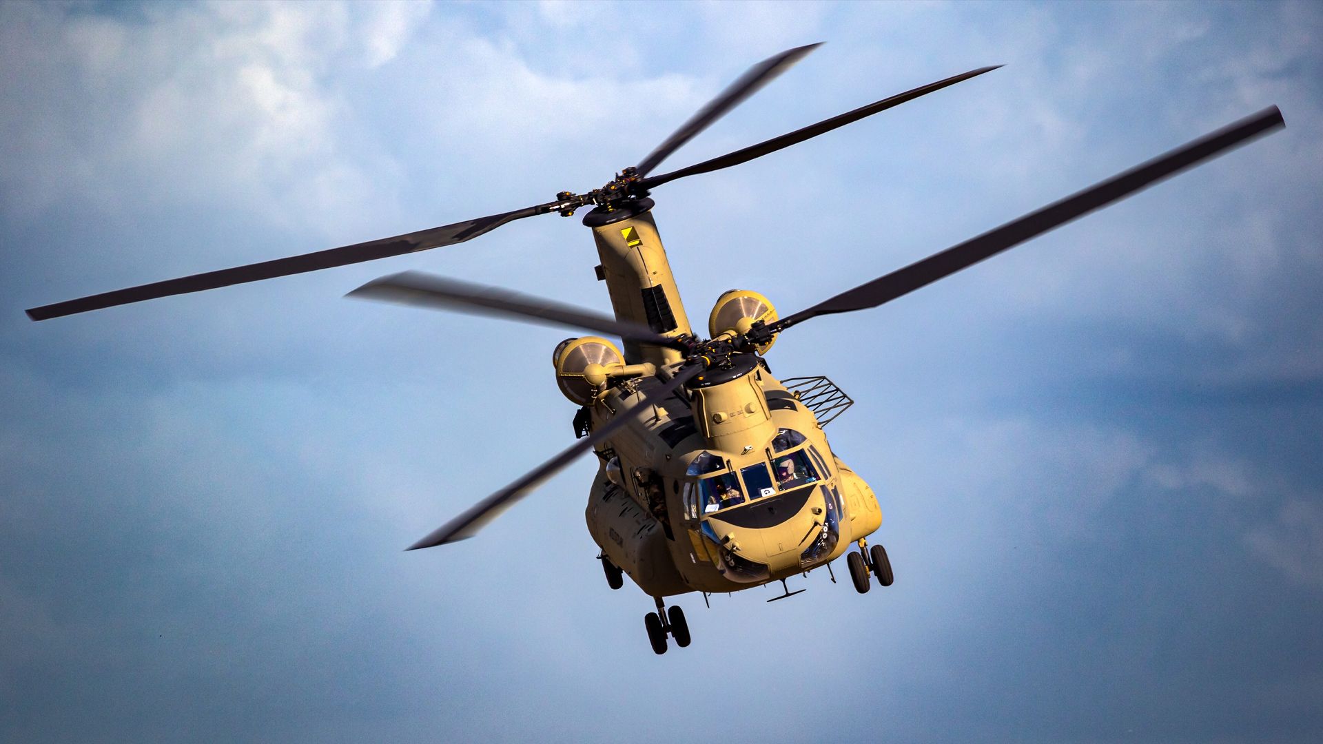 US Army Upgrades Chinook Fleet Under $472 Million Contract To Fly Into 2040s