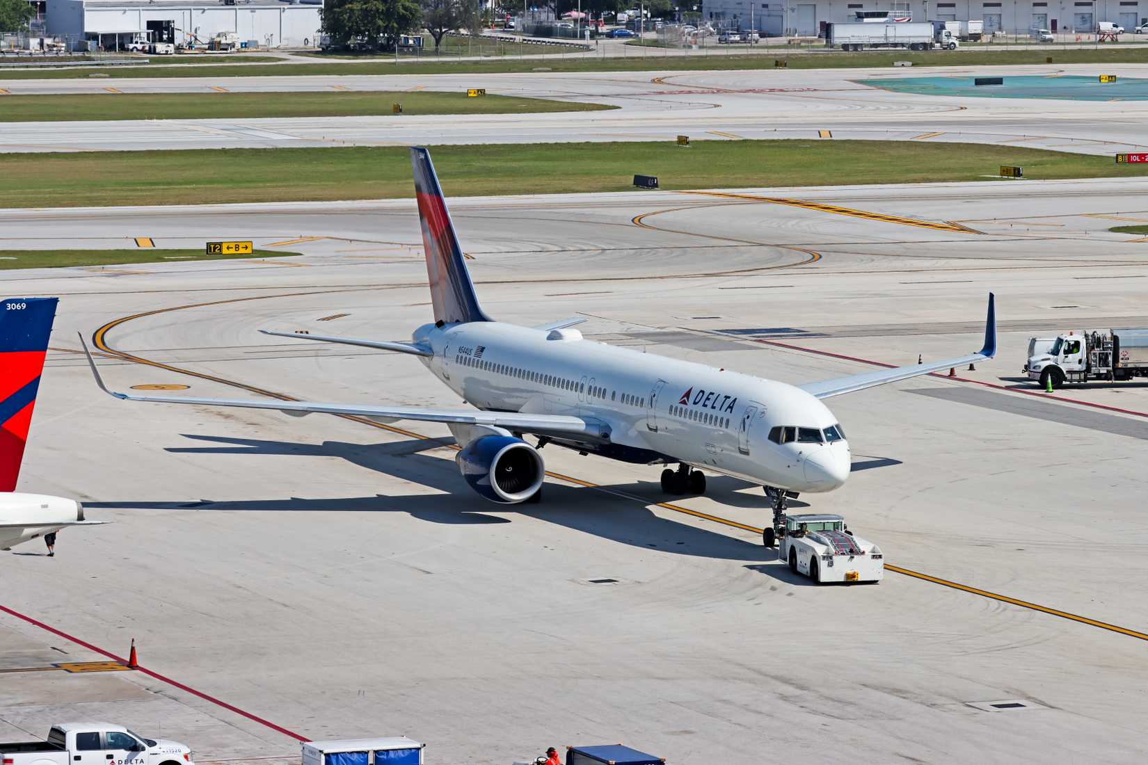 This Boeing 757-251 operated by Delta Air Lines.