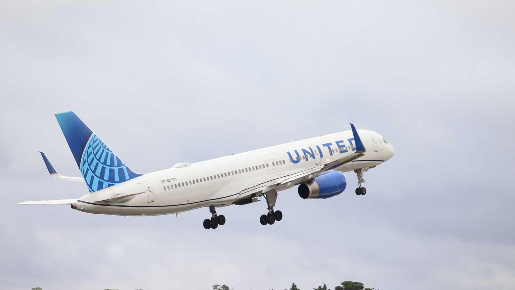 United Airlines Boeing departing Dublin