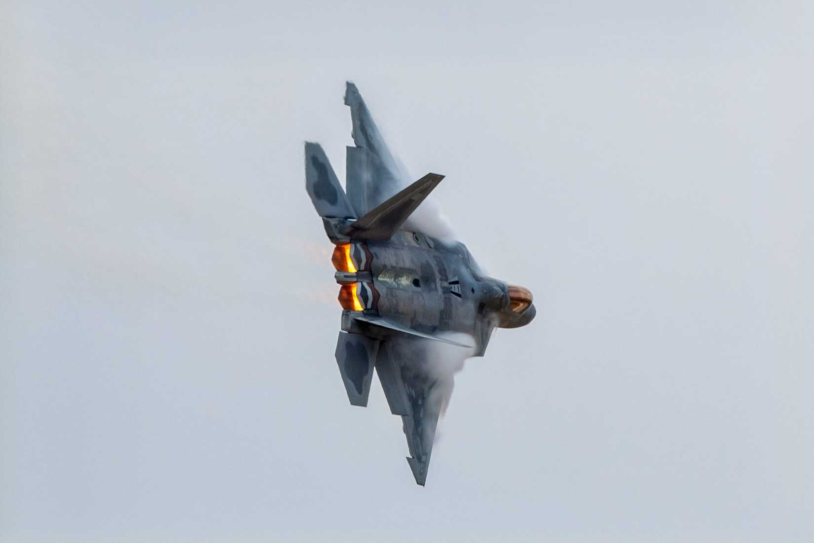 USAF F-22 afterburner