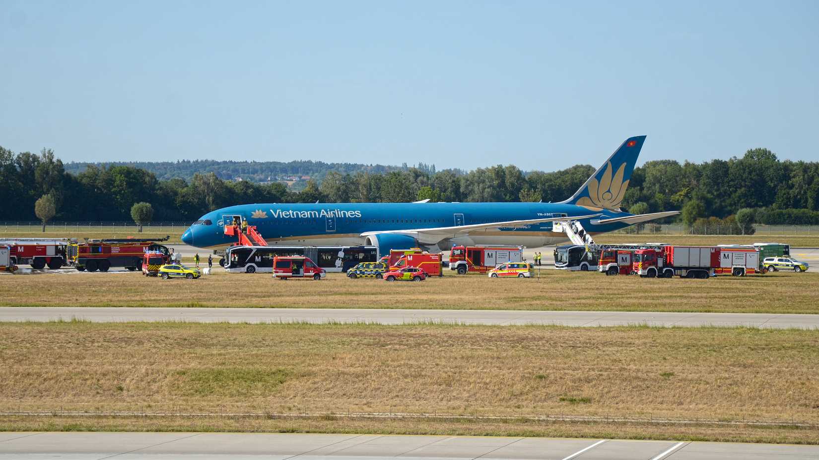 Vietnam Airlines VN-A867
