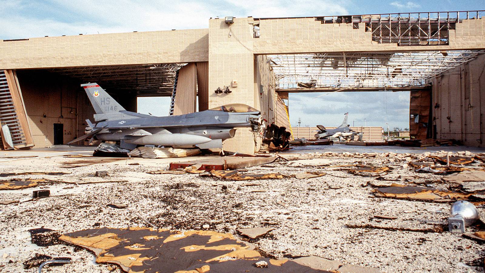 Why The US Air Force Is Betting Its Newest Stealth Fighters On A ...