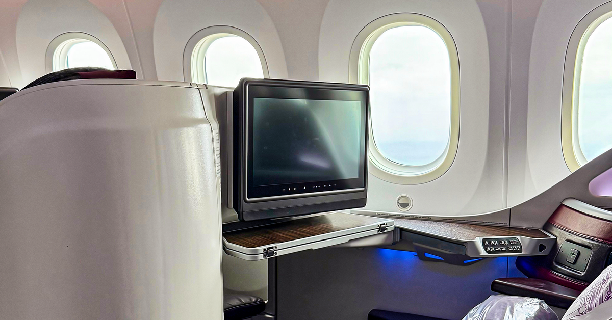 Window Seat Rules: The Aircraft Where Cabin Crew Control The View