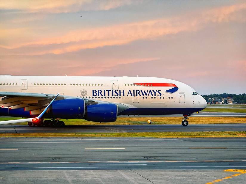 BA A380 taxiing