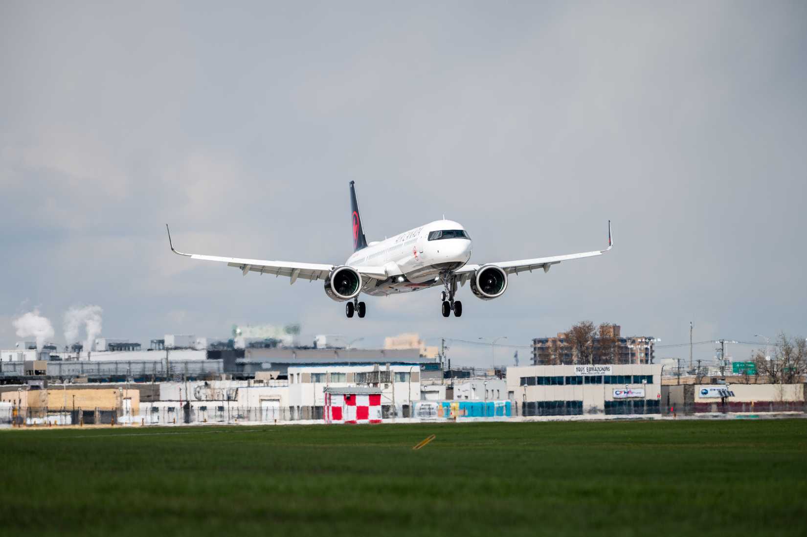 ac a321xlr land