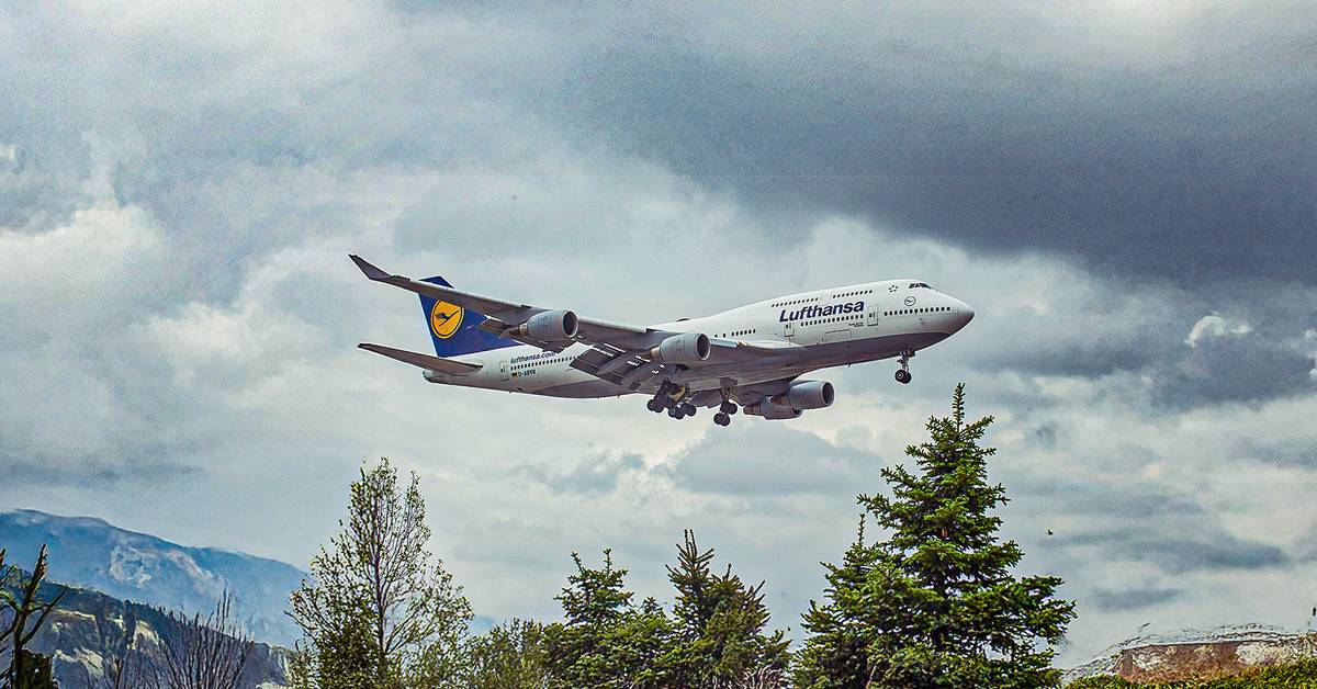 Boeing 747s Make Rare Manchester Cameo As Lufthansa Rescues 371 Diverted Passengers