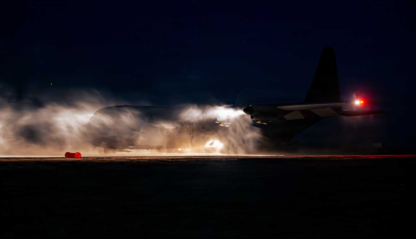 37 AS tests C-130J versatility in Iceland during NV26
