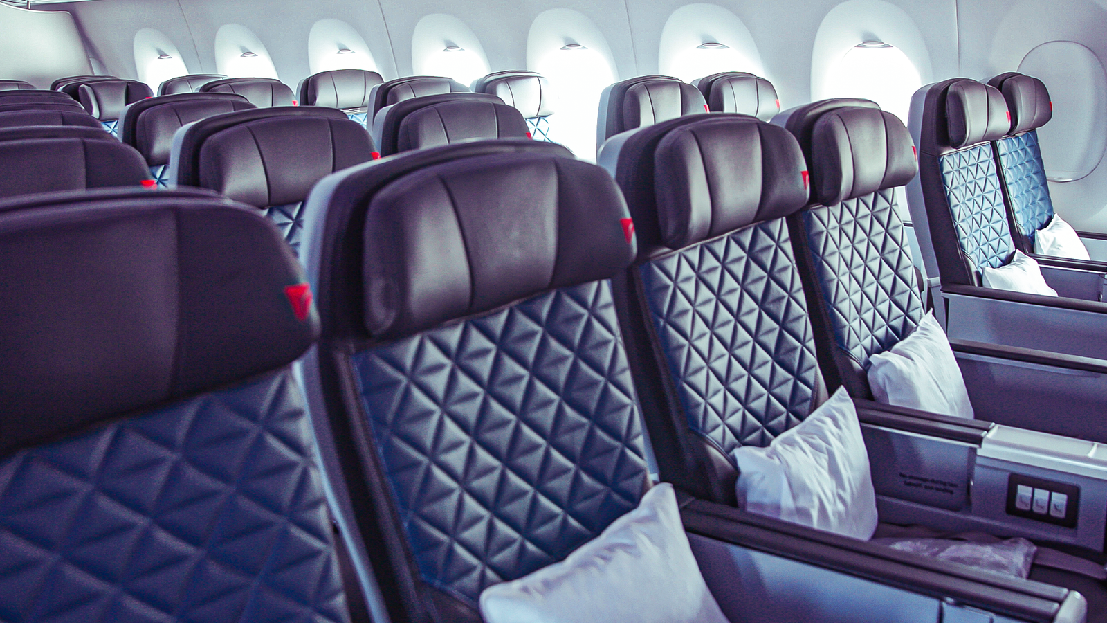 Delta Air Lines: US$ 5,7 Bi em Receita Premium - O Que Ninguém Sabe Sobre o Detalhe